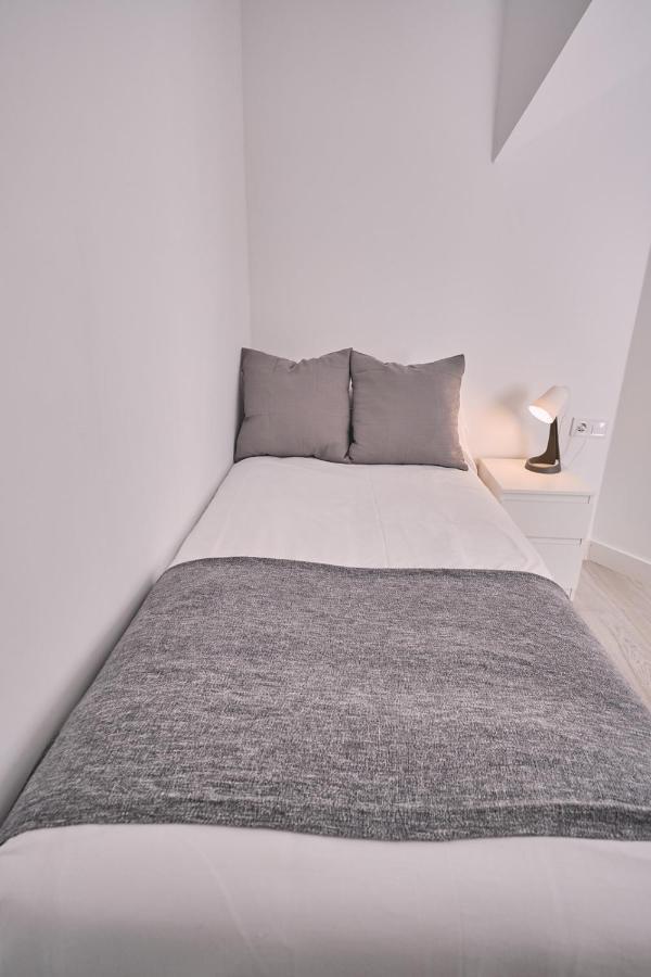 Dada Coliving & Rooms By Serendipia Turismo Santiago de Compostela Bagian luar foto