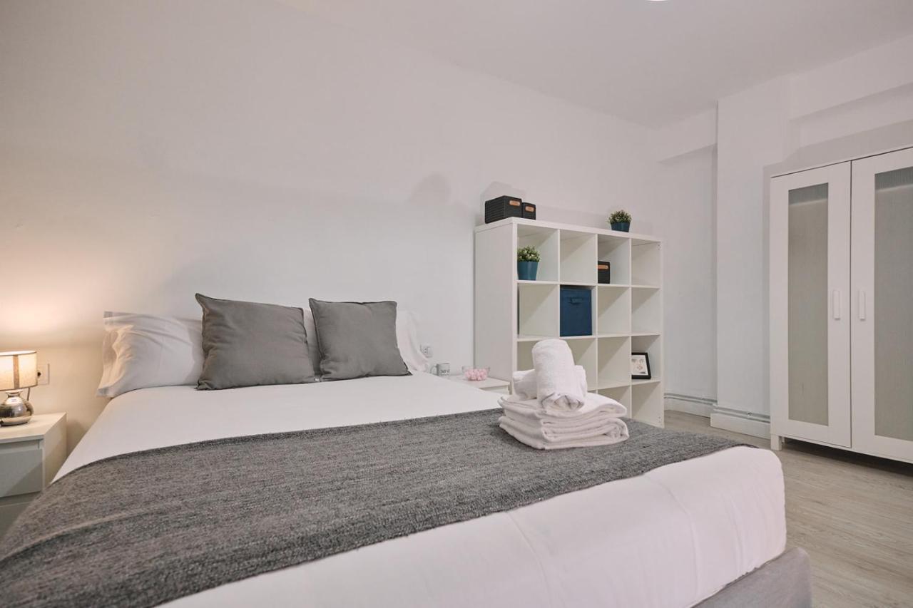 Dada Coliving & Rooms By Serendipia Turismo Santiago de Compostela Bagian luar foto